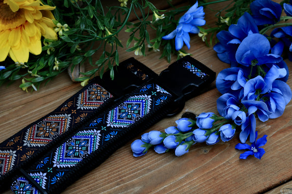 Fika 1.5" Collar (two colours)